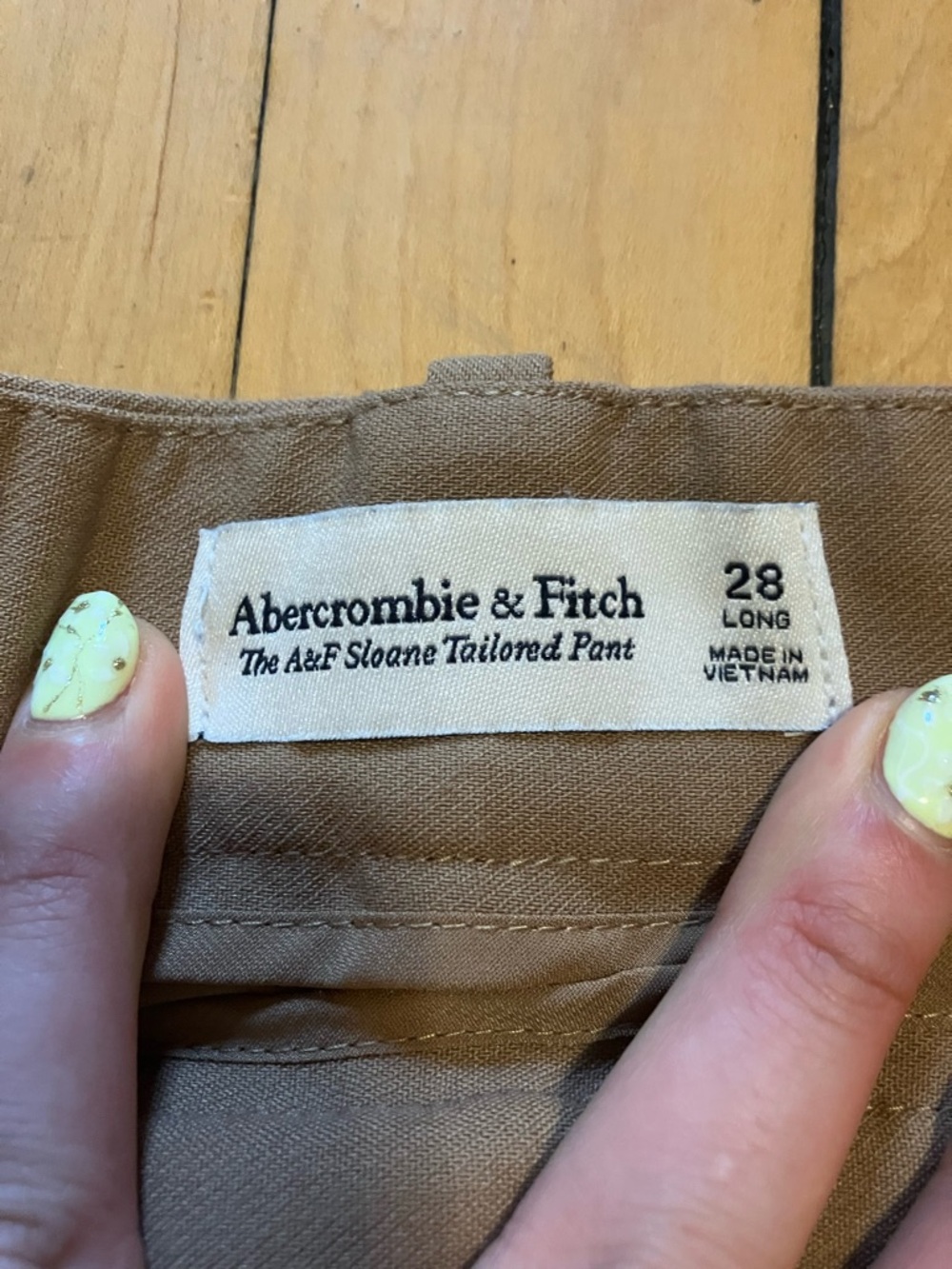 Abercrombie & Fitch Sloane Tailored Tan Khaki Pants - Picture 3 of 9